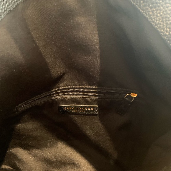 Marc Jacobs black leather shoulder / crossbody bag - Picture 5 of 11